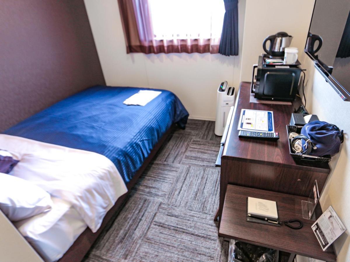 HOTEL LiVEMAX Tokyo Kanda EAST Dış mekan fotoğraf